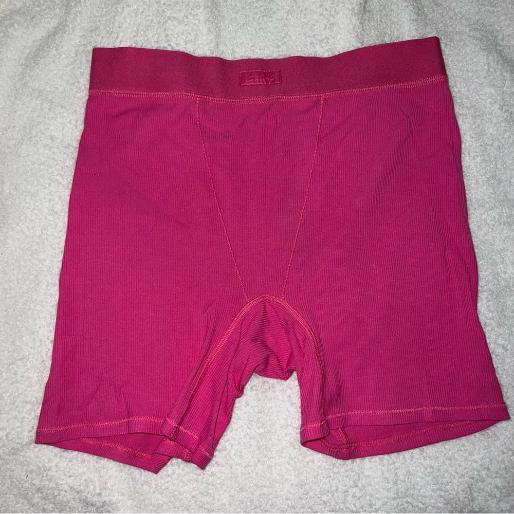 NWT SKIMS SOFT LOUNGE BOXERS